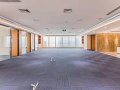 京基滨河时代大厦 高层 805平米 7+1格局