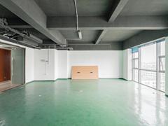 美兰商务中心 中层 98平米