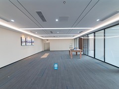 豪威科技大厦 中层 439平米 4+1格局