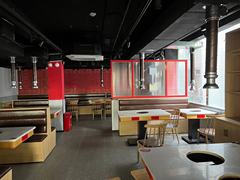 华强南 商业街店铺 地铁周边 人气旺铺 320平米_深圳福田区华强南商铺出租图片